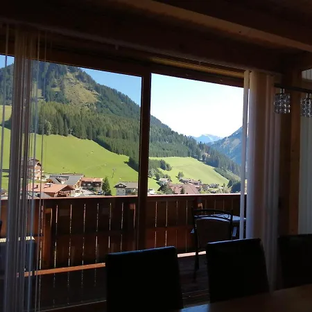 Chalet Zur Rose Берванг